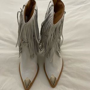 River Island - White Leather Fringe Western Boots